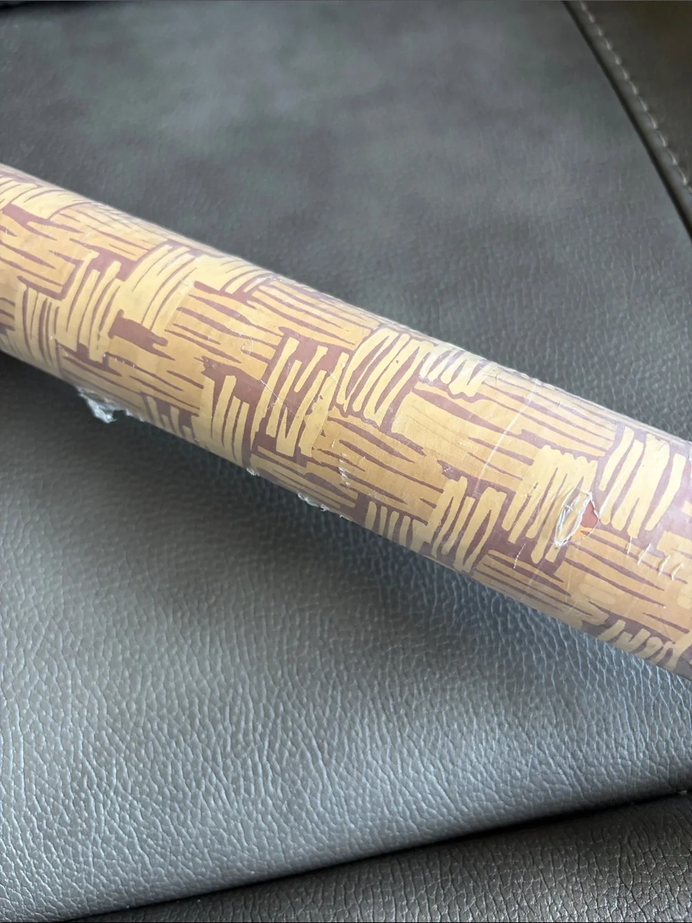 Vintage Decorative Wood-Grain Wallpaper